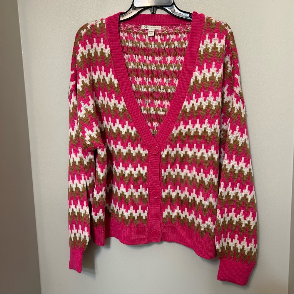 Cato Knit Cardigan Sweater Women’s Size 14/16 W Pink Long Sleeve‎ Chevron EUC